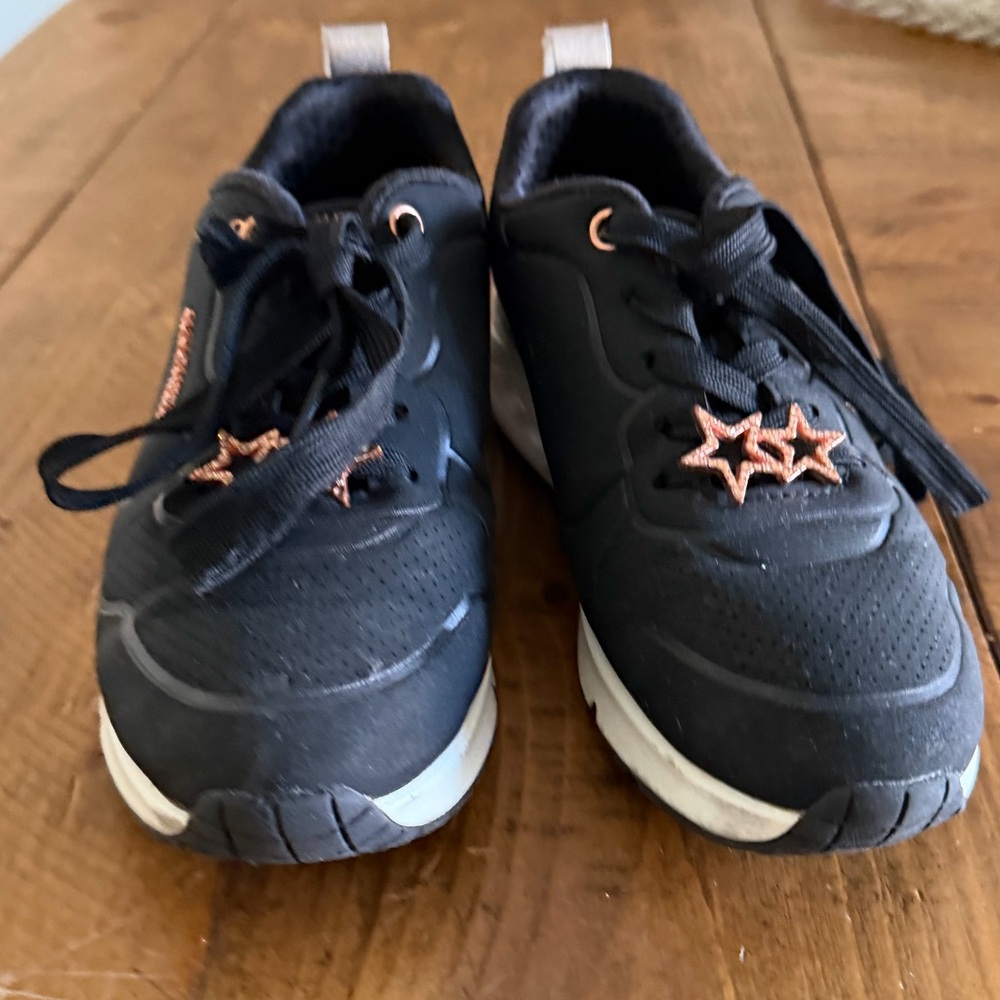 Skechers Black Kids Sneakers with Rose Gold Star Accents